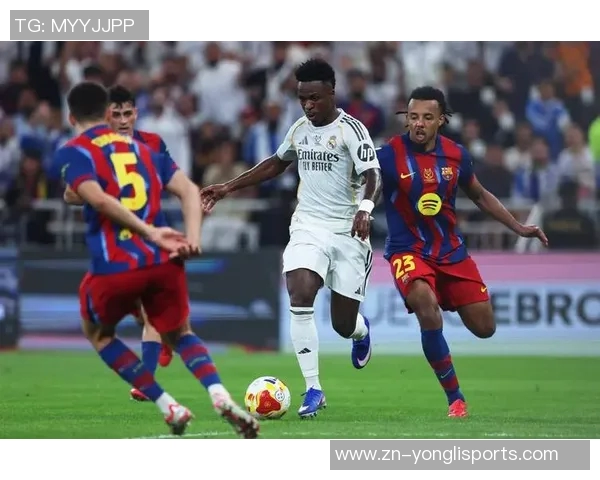 2014年皇马与巴萨经典对决回顾：足球盛宴中的激情与荣耀